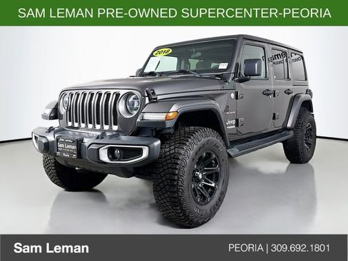 Used 2018 Jeep Wrangler Unlimited Sahara w/ LED Lighting Group AWD/4WD image 3