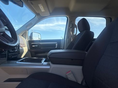 Used 2014 RAM 1500 Lone Star image 44