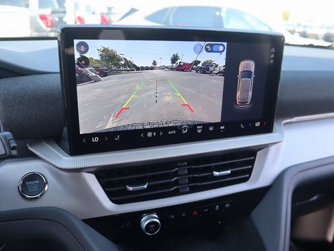 New 2025 Ford Explorer Active image 6