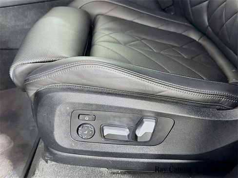 Used 2023 BMW X5 xDrive45e w/ Parking Assistance Package image 19