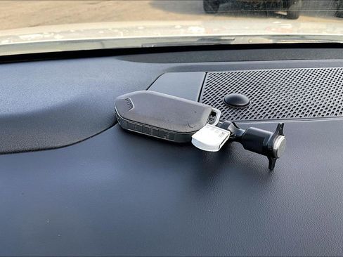 Used 2025 Kia K4 EX image 12