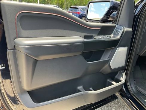 Used 2025 Ford F150 Raptor AWD/4WD image 7