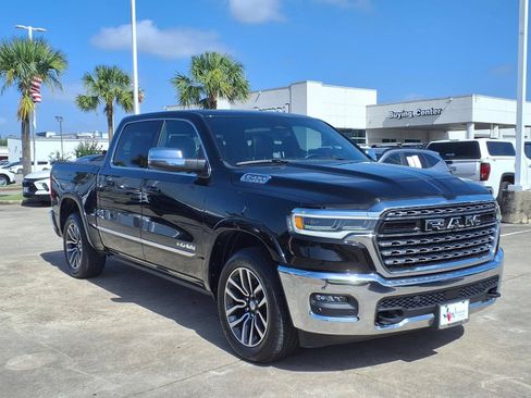 Used 2025 RAM 1500 Limited w/ Bed Utility Group AWD/4WD image 3