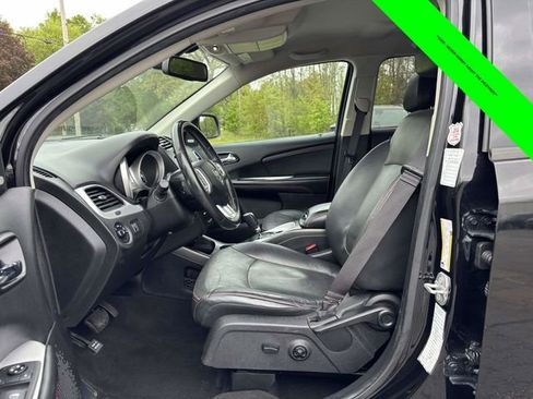 Used 2019 Dodge Journey GT AWD/4WD image 3