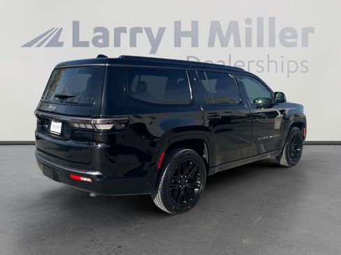 New 2026 Jeep Grand Wagoneer Limited image 5