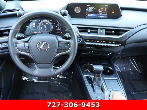 Used 2019 Lexus UX 250h w/ Premium Package AWD/4WD image 19