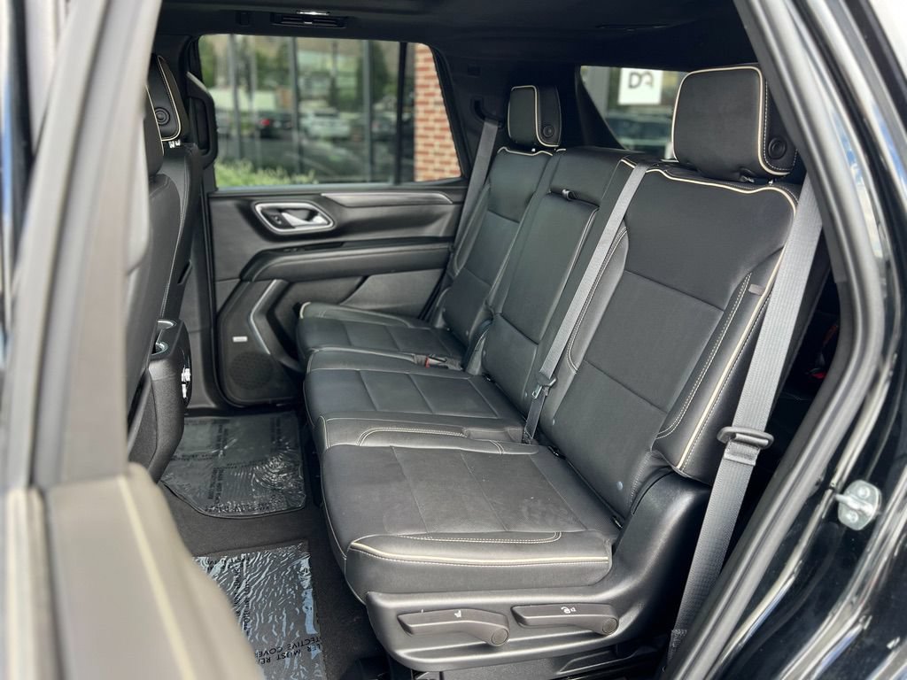 Used 2023 GMC Yukon SLT w/ Max Trailering Package AWD/4WD image 25