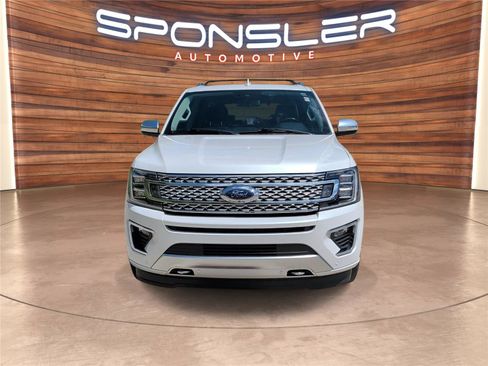 Used 2019 Ford Expedition Platinum AWD/4WD image 10
