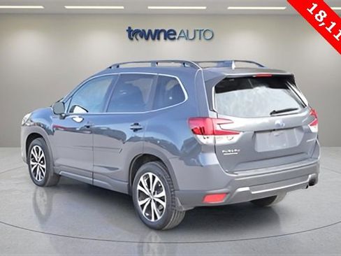 Used 2023 Subaru Forester Limited image 3