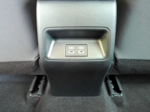 Used 2026 Toyota Corolla LE FWD image 25