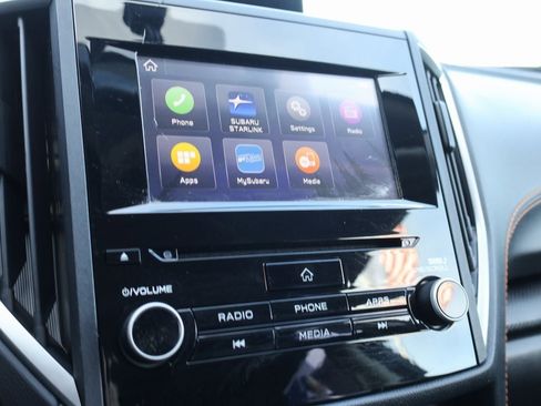 Used 2021 Subaru Crosstrek 2.0i Premium image 33