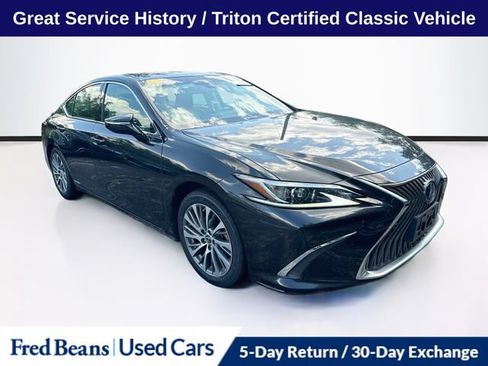 Used 2020 Lexus ES 300h w/ Premium Package FWD image 1