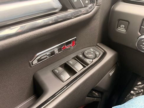 Used 2024 GMC Sierra 1500 AT4 w/ Technology Package image 22