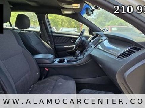 Used 2018 Ford Taurus SEL w/ Equipment Group 201A AWD/4WD image 16