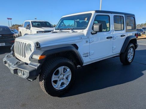 Used 2021 Jeep Wrangler Unlimited Sport image 7
