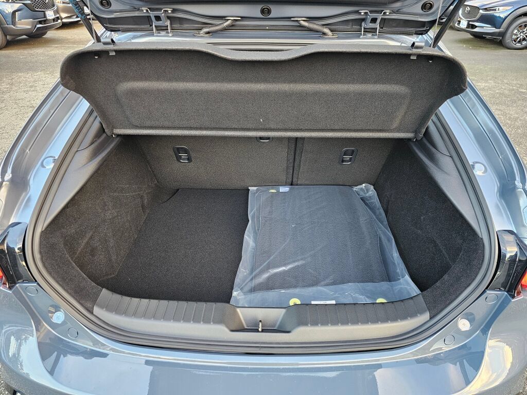 New 2026 MAZDA MAZDA3 2.5 S Hatchback w/ Premium Pkg FWD image 25
