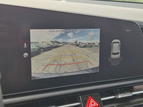 Used 2024 Kia Niro Wind w/ Wind Preserve Package FWD image 25