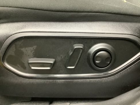 New 2026 Jeep Cherokee Laredo AWD/4WD image 13