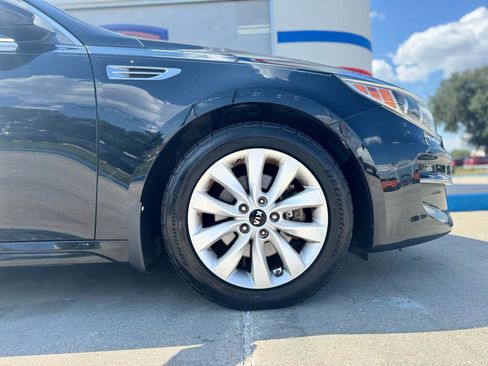Used 2016 Kia Optima EX FWD image 17