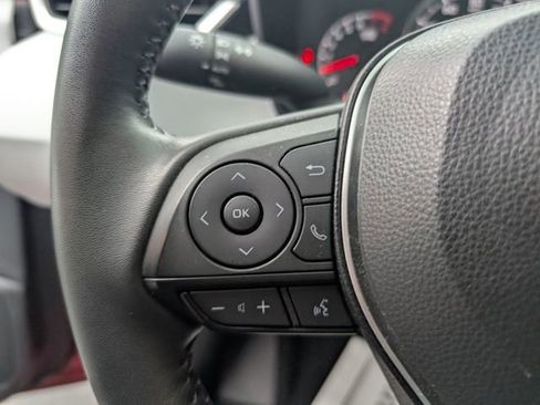 Used 2022 Toyota Corolla SE image 17