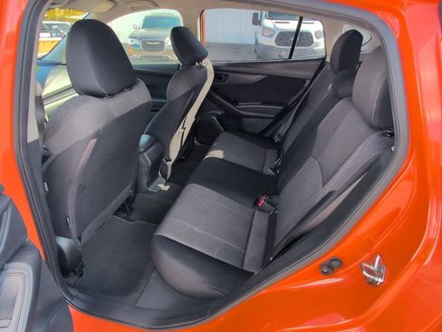 Used 2018 Subaru Crosstrek 2.0i AWD/4WD image 15