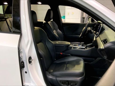 Certified 2025 Lexus TX 350 AWD image 8