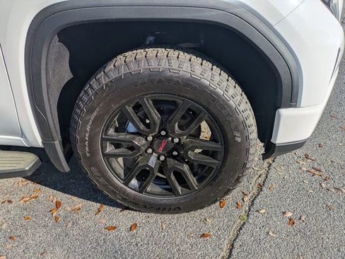 New 2026 GMC Sierra 1500 Elevation AWD/4WD image 12