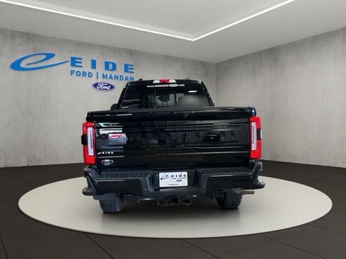 Used 2026 Ford F250 Platinum AWD/4WD image 12