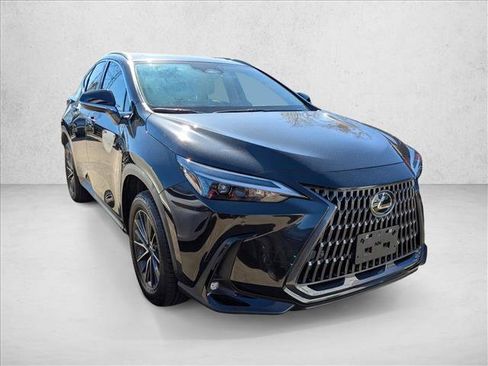 Used 2024 Lexus NX 250 NX 250 Premium image 2