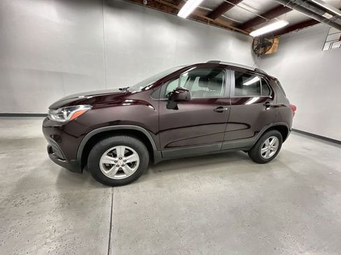 Used 2022 Chevrolet Trax LT AWD/4WD image 5