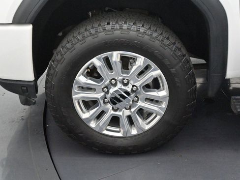 Used 2022 GMC Sierra 3500 Denali w/ Denali Ultimate Package AWD/4WD image 37