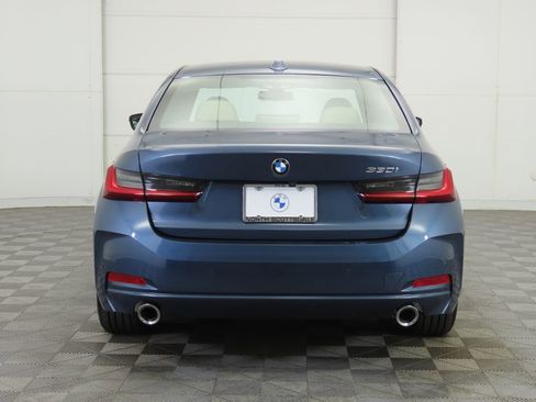 Used 2025 BMW 330i Sedan w/ Premium Package RWD image 7