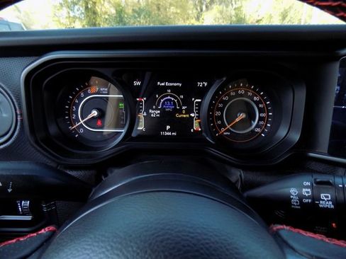 Certified 2024 Jeep Wrangler Unlimited Rubicon 392 AWD/4WD image 19