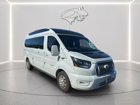 Used 2023 Ford Transit 150 Low Roof AWD image 6