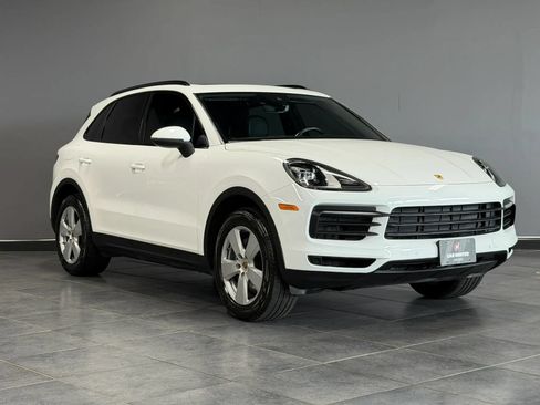 Used 2019 Porsche Cayenne AWD/4WD image 4