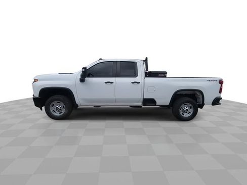 Used 2021 Chevrolet Silverado 2500 W/T w/ WT Convenience Package AWD/4WD image 5