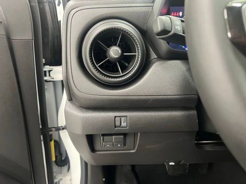 New 2026 Chevrolet Colorado Trail Boss AWD/4WD image 12