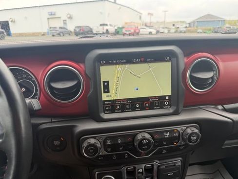 Used 2023 Jeep Wrangler Unlimited Rubicon w/ Steel Bumper Group AWD/4WD image 25
