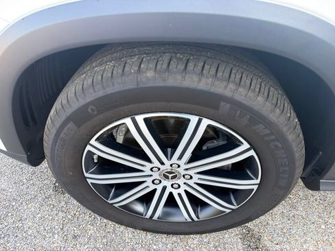 Used 2026 Mercedes-Benz GLE 350 4MATIC image 9