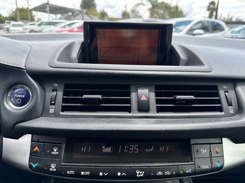 Used 2011 Lexus CT 200h Premium w/ Leather Pkg FWD image 29