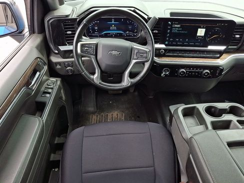 Used 2023 Chevrolet Silverado 1500 RST w/ Z71 Off-Road Package AWD/4WD image 17