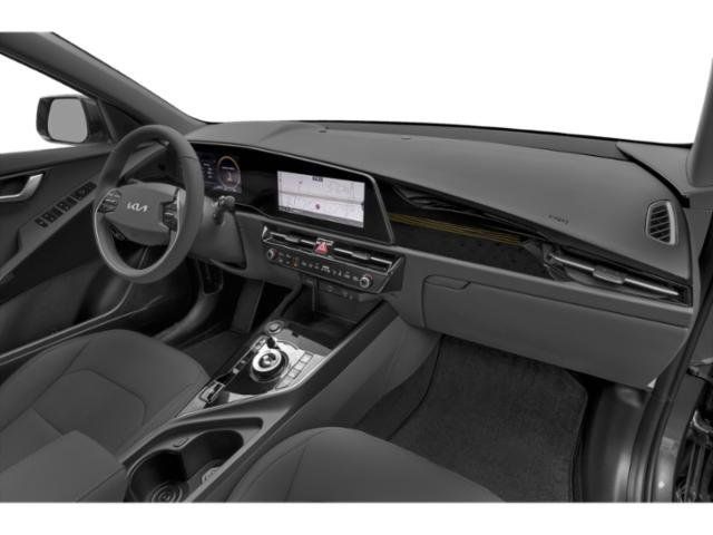 Certified 2024 Kia Niro Wind w/ Wind Preserve Package FWD image 18