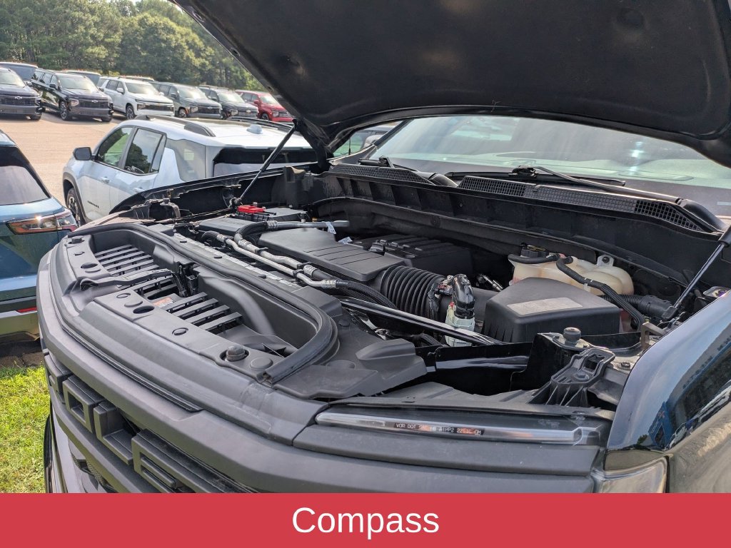 Used 2023 Chevrolet Silverado 1500 Custom AWD/4WD image 37