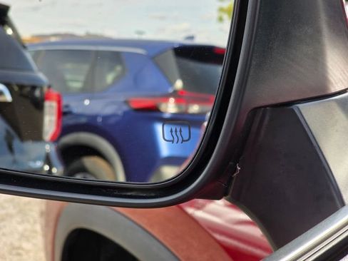 Used 2023 Toyota Highlander XLE image 23