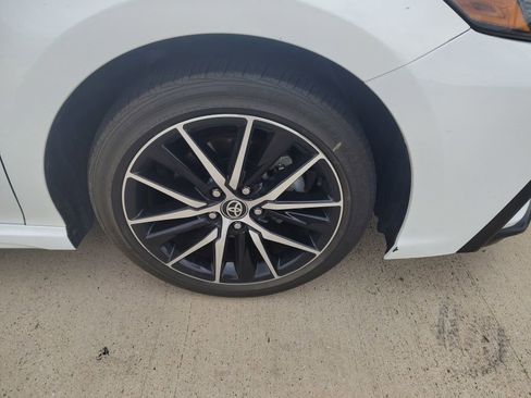 Used 2023 Toyota Camry SE FWD image 16