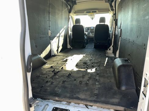 Used 2023 Ford Transit 250 Medium Roof w/ Load Area Protection Package image 11