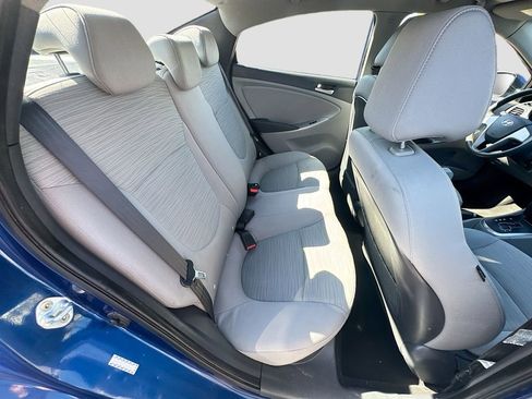 Used 2017 Hyundai Accent SE FWD image 28