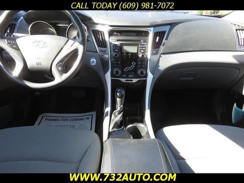 Used 2011 Hyundai Sonata Hybrid image 17