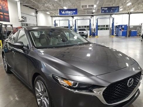 Used 2025 MAZDA MAZDA3 s image 4