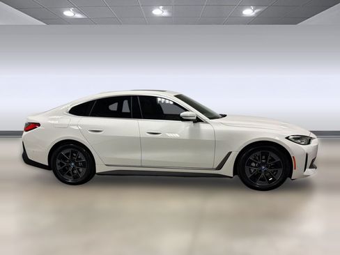 Used 2023 BMW i4 eDrive35 w/ Premium Package RWD image 7